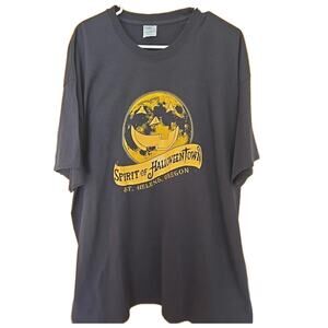 Official Halloweentown T-shirt - St. Helen's Oregon 2XL - New